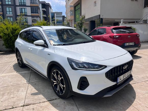 BOYKAR dan dizel otomatik station wagon