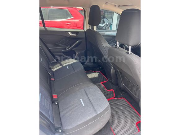 BOYKAR dan dizel otomatik station wagon