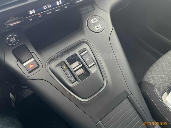 SES OTO-BOYASIZ 2026 OPEL COMBO 1.5 D EDİTİON PLUS 7950 KM