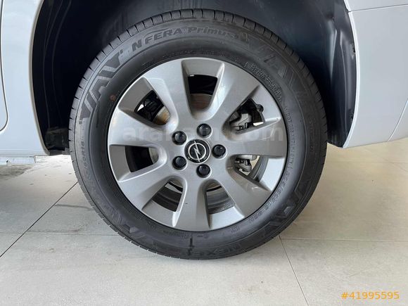 SES OTO-BOYASIZ 2026 OPEL COMBO 1.5 D EDİTİON PLUS 7950 KM