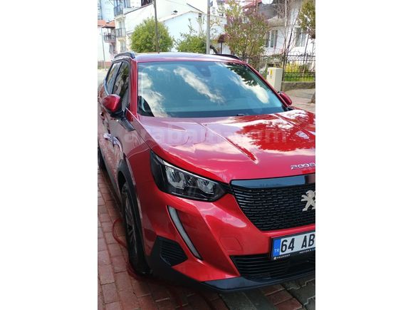 Sahibinden Peugeot 2008 1.2 PureTech Active 2021 Model 21.000 KM BOYA HASAR YOK.AİLE ARACI