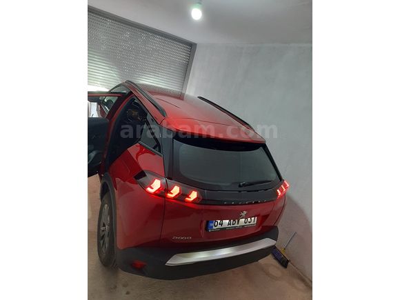 Sahibinden Peugeot 2008 1.2 PureTech Active 2021 Model 21.000 KM BOYA HASAR YOK.AİLE ARACI