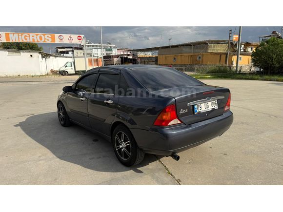 Sahibinden Ford Focus 1.6 Ambiente 2001 Model Aydın