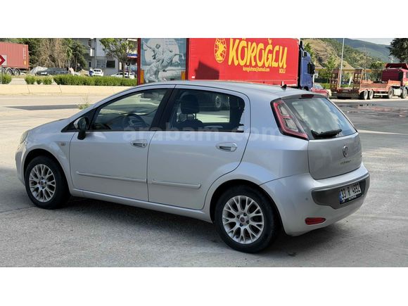 Sahibinden Fiat Punto EVO 1.4 Dynamic 2010 Model 
