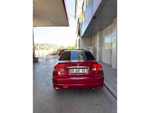 Sahibinden Honda Civic 1.6i VTEC ES 2005 Model 