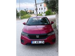 Sahibinden Honda City 1.5 i-VTEC Executive 2024 Model  27.000 km Kırmızı