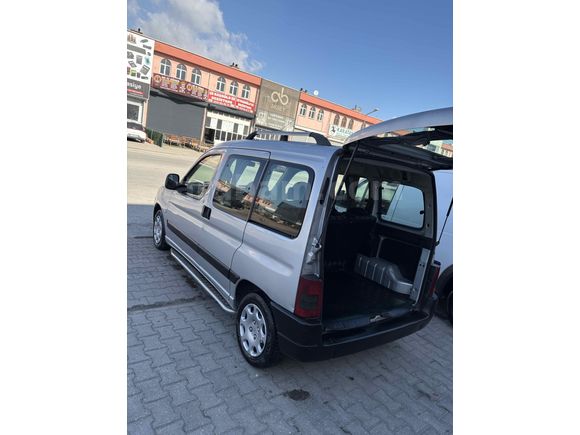 Sahibinden Peugeot Partner 1.9 D 2004 Model Konya