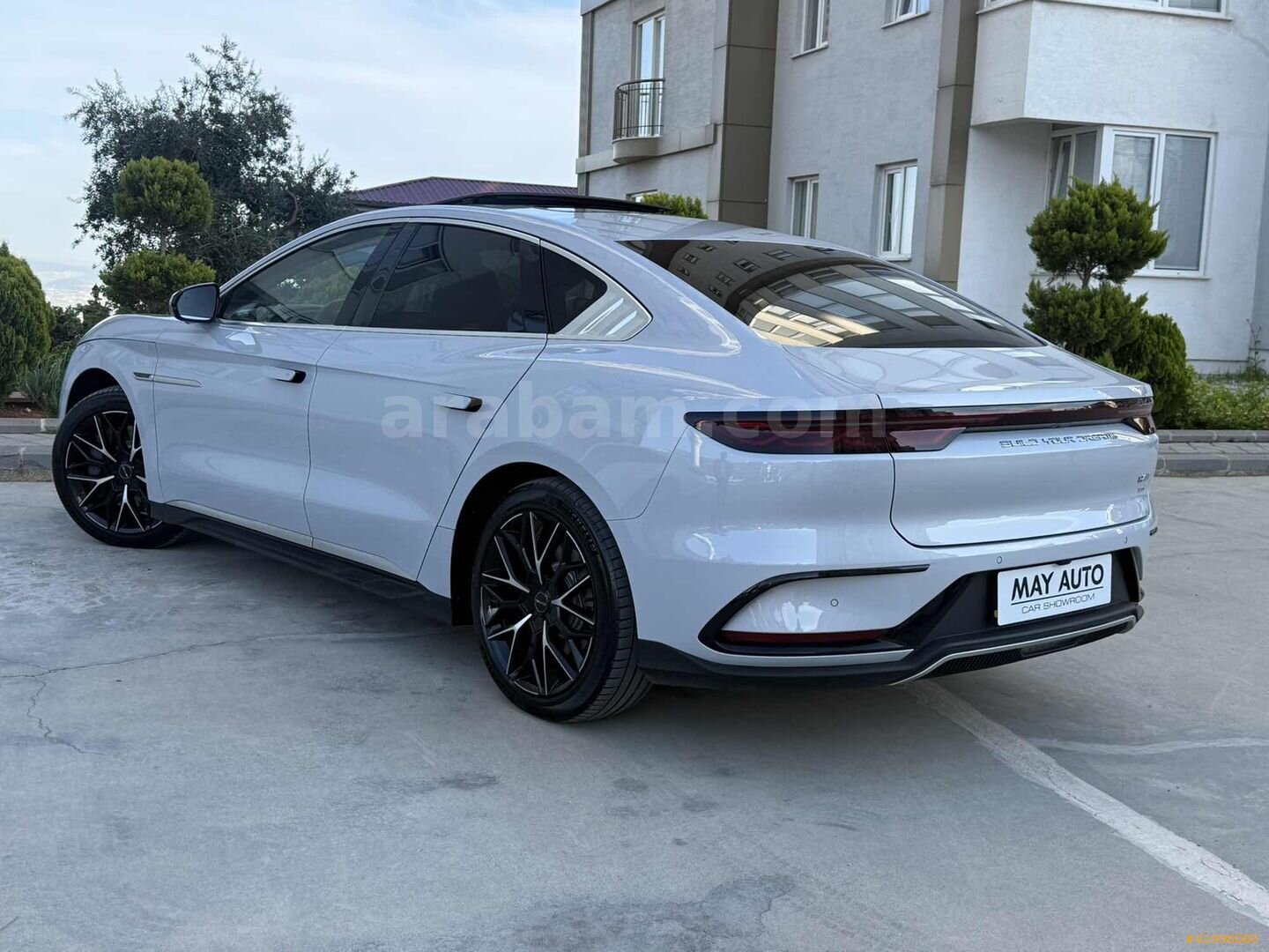 Galeriden BYD Han Executive 2025 Model Kahramanmaraş 25.000 km Beyaz 4