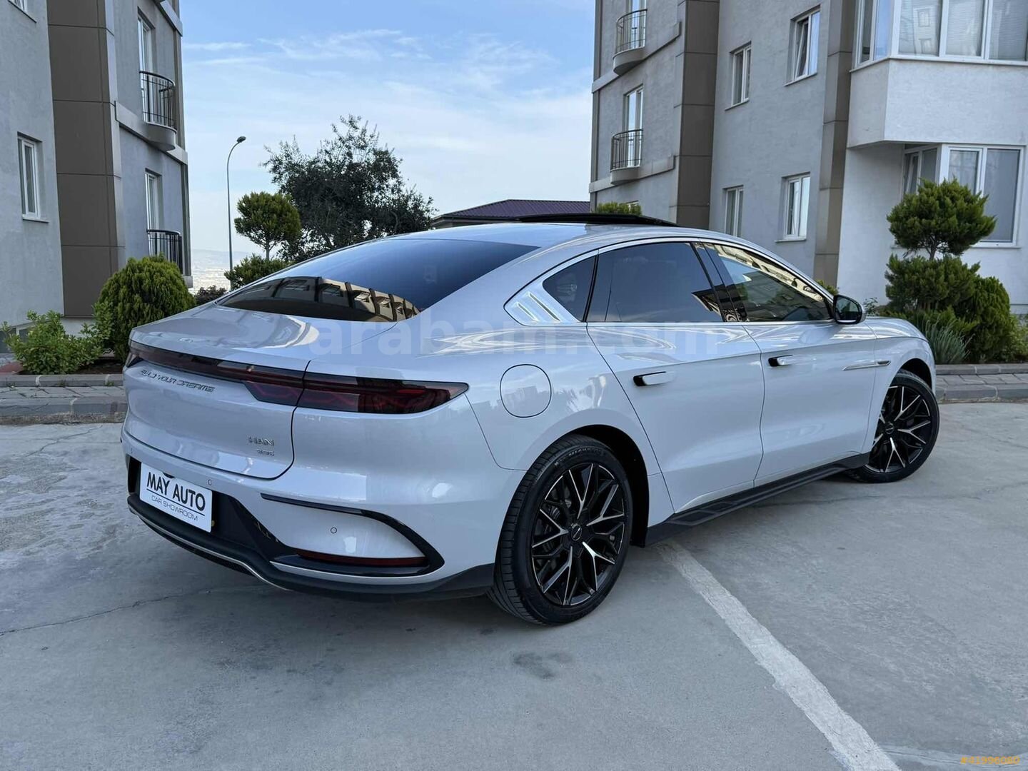 Galeriden BYD Han Executive 2025 Model Kahramanmaraş 25.000 km Beyaz 6