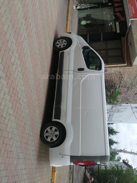 Sahibinden Renault Trafic 2.0 DCI Grand Confort 2010 Model Kocaeli 392.000 km Beyaz