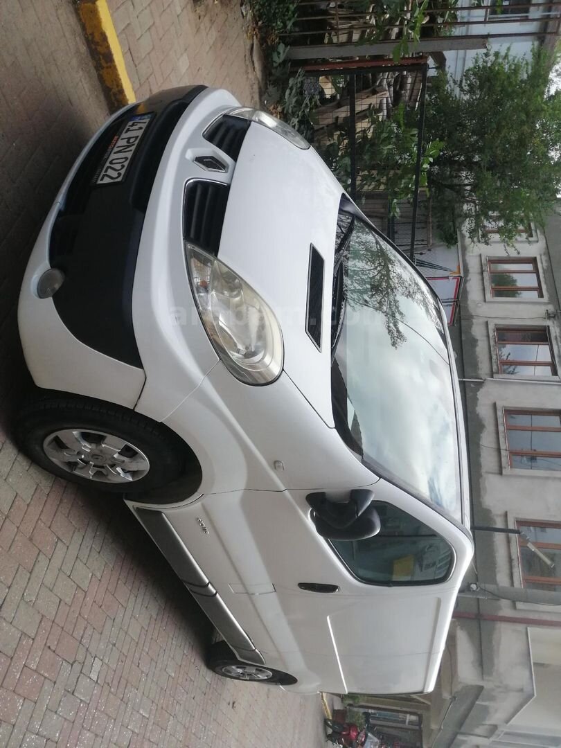 Sahibinden Renault Trafic 2.0 DCI Grand Confort 2010 Model Kocaeli 392.000 km Beyaz 7