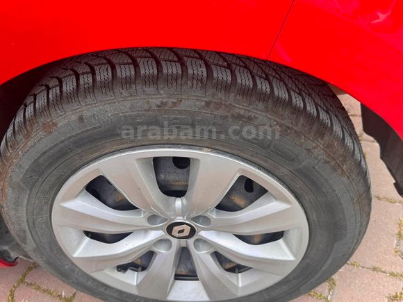 Sahibinden Renault Clio 1.0 SCe Joy 2023 Model 
