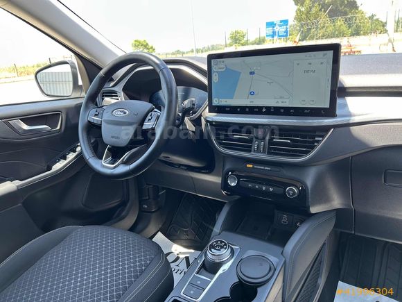 -ÖNER- 2025 KUGA TİTANİUM +KIŞ PAKETİ HATASIZ
