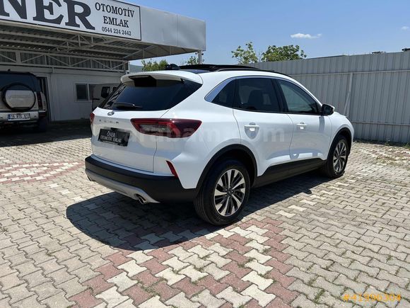 -ÖNER- 2025 KUGA TİTANİUM +KIŞ PAKETİ HATASIZ