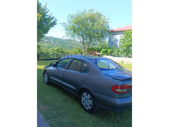 Sahibinden Renault Megane 1.6 RTE 16 v. 2000 Model