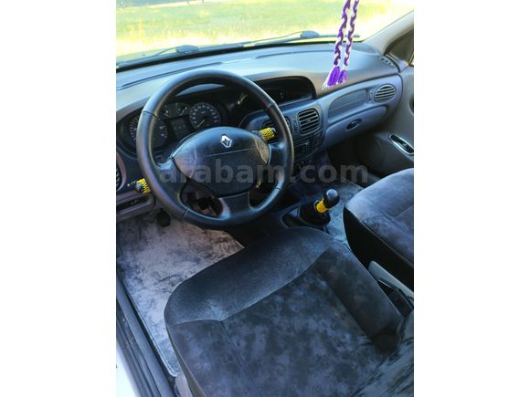 Sahibinden Renault Megane 1.6 RTE 16 v. 2000 Model