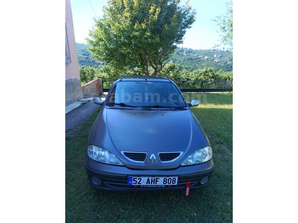 Sahibinden Renault Megane 1.6 RTE 16 v. 2000 Model