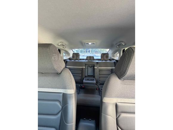 Sahibinden Citroen C4 X 1.2 PureTech Shine 2023 Model 