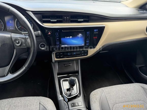 AKD SILA'DAN TOYOTA*COROLLA*2017*MDL*1.4D-4D*ADVANCE*PKT*OTOMTK