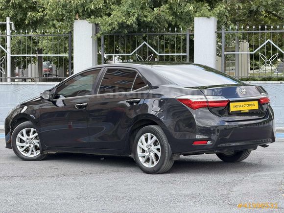 AKD SILA'DAN TOYOTA*COROLLA*2017*MDL*1.4D-4D*ADVANCE*PKT*OTOMTK