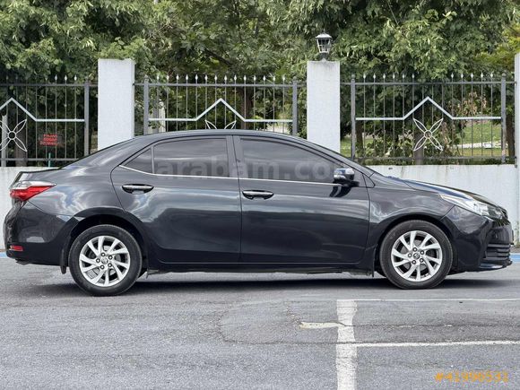 AKD SILA'DAN TOYOTA*COROLLA*2017*MDL*1.4D-4D*ADVANCE*PKT*OTOMTK