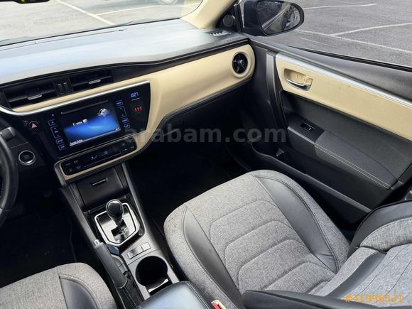 AKD SILA'DAN TOYOTA*COROLLA*2017*MDL*1.4D-4D*ADVANCE*PKT*OTOMTK