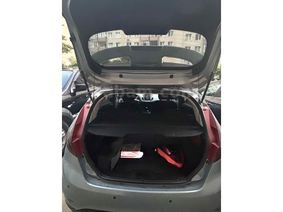 Sahibinden Ford Fiesta 1.4 Titanium 2009 Model 