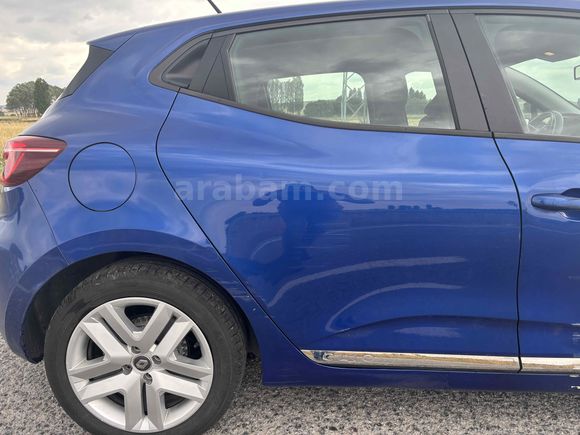 Sahibinden Renault Clio 1.0 TCe Touch 2021 Model 