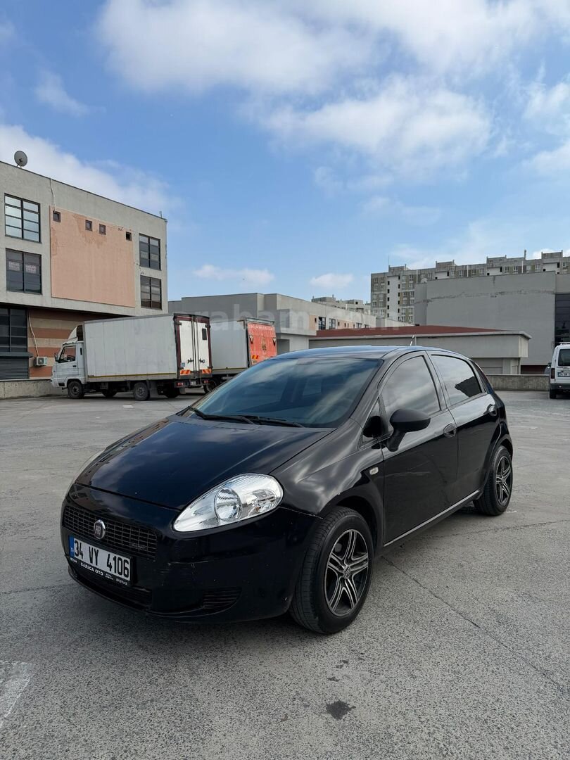 Sahibinden Fiat Punto Grande 1.3 Multijet Active 2008 Model İstanbul 228.000 km Siyah 2