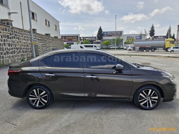 'SUNAUTO' DÜŞÜK KM TEMİZ HONDA CİTY EXECUTIVE