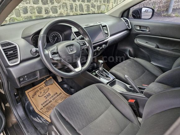 'SUNAUTO' DÜŞÜK KM TEMİZ HONDA CİTY EXECUTIVE