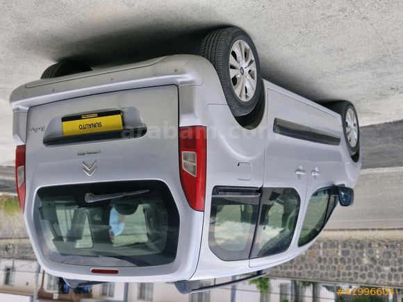 'SUNAUTO' İLK ELDEN DEĞİŞENSİZ BOYASIZ TRAMERSİZ CAM TAVAN