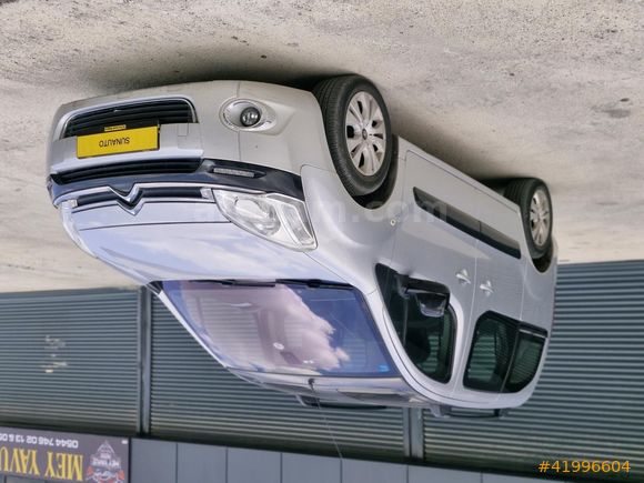 'SUNAUTO' İLK ELDEN DEĞİŞENSİZ BOYASIZ TRAMERSİZ CAM TAVAN