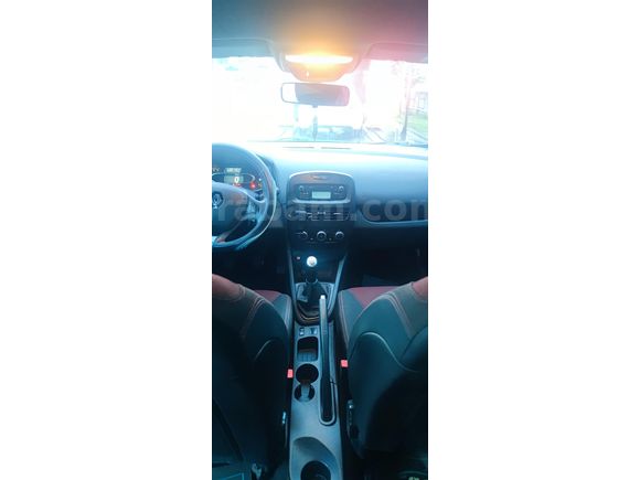 Sahibinden Renault Clio 1.2 Joy 2015 Model  176.000 km Beyaz