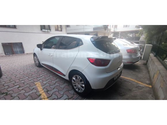 Sahibinden Renault Clio 1.2 Joy 2015 Model  176.000 km Beyaz