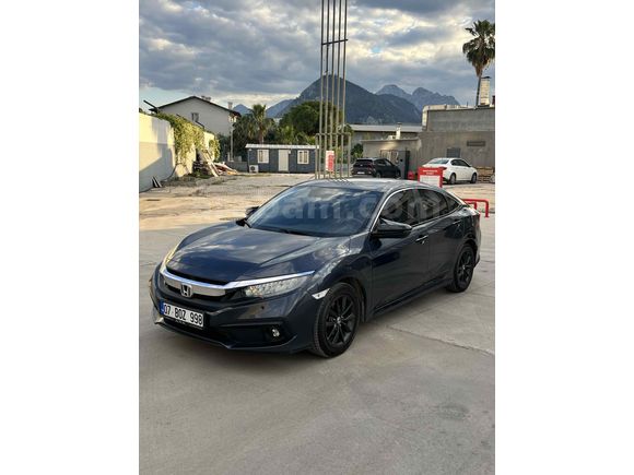Sahibinden Honda Civic 1.6i VTEC Eco Elegance 2021 Model 