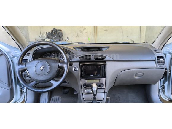 Sahibinden Renault Laguna 3.0 Initial 2003 Model