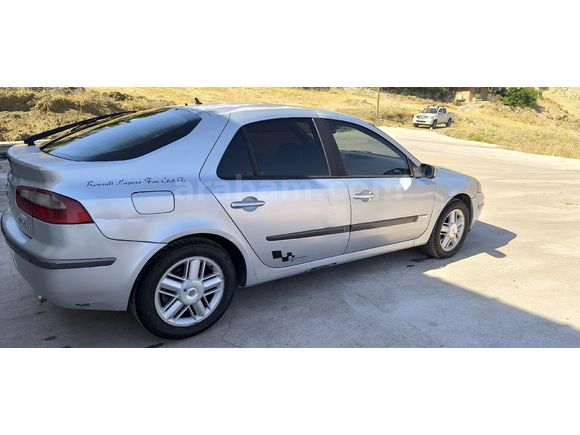 Sahibinden Renault Laguna 3.0 Initial 2003 Model