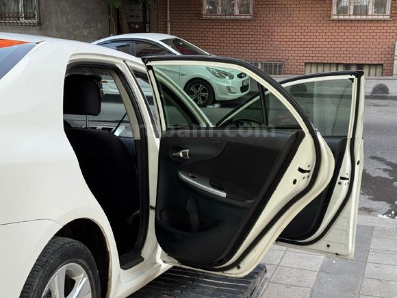 Sahibinden Toyota Corolla 1.4 D-4D Elegant 2013 Model