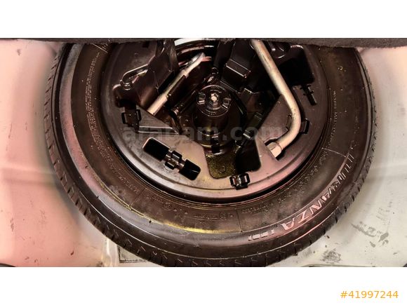 ÇOBANOĞLUN DAN EGEA 1.3 MULTİJET EASY K.KARTINA 12T 193.000 KM