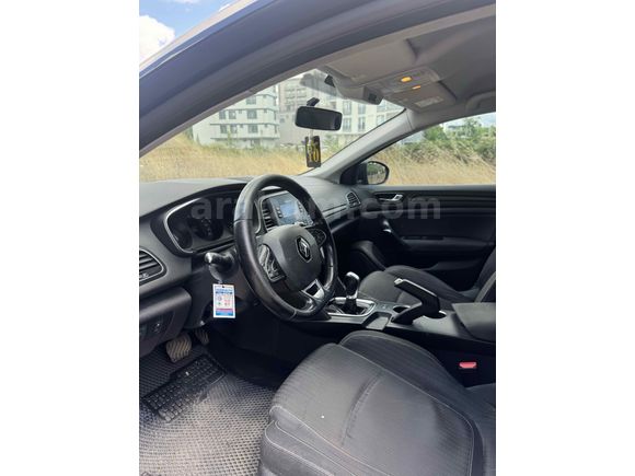 Sahibinden Renault Megane 1.5 dCi Touch 2017 Model  250.000 km Siyah