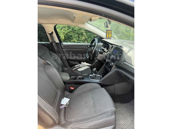 Sahibinden Renault Megane 1.5 dCi Touch 2017 Model  250.000 km Siyah