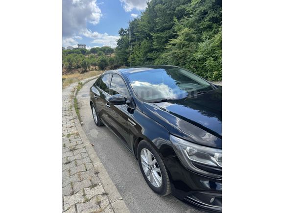 Sahibinden Renault Megane 1.5 dCi Touch 2017 Model  250.000 km Siyah