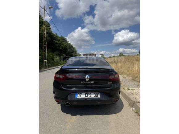 Sahibinden Renault Megane 1.5 dCi Touch 2017 Model  250.000 km Siyah