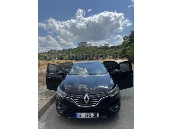Sahibinden Renault Megane 1.5 dCi Touch 2017 Model  250.000 km Siyah