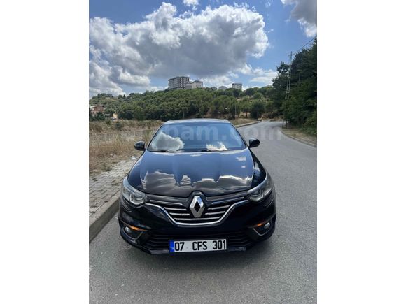 Sahibinden Renault Megane 1.5 dCi Touch 2017 Model  250.000 km Siyah