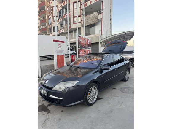 Sahibinden Renault Laguna 1.5 dCi Dynamique 2009 Model  390.000 km Siyah