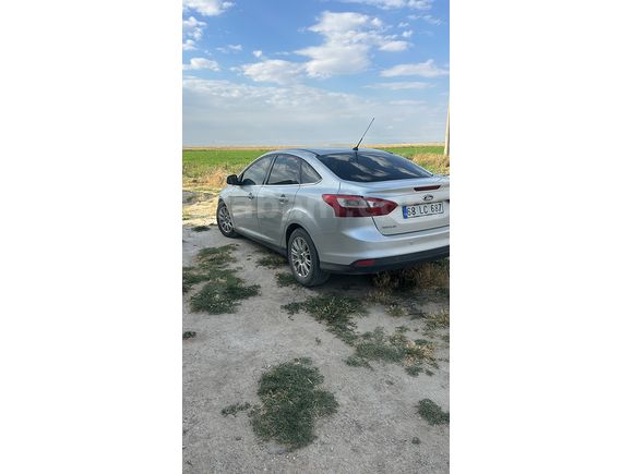 Sahibinden Ford Focus 1.6 TDCi Titanium 2013 Model 