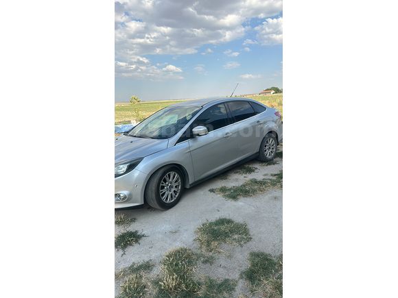 Sahibinden Ford Focus 1.6 TDCi Titanium 2013 Model 