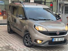 Sahibinden Fiat Doblo Combi 1.6 Multijet Trekking 2022 Model  97.000 km Altın